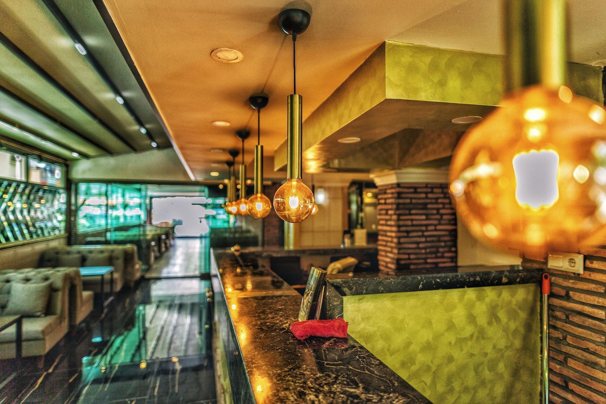 My New Hotel Antalya Luaran gambar